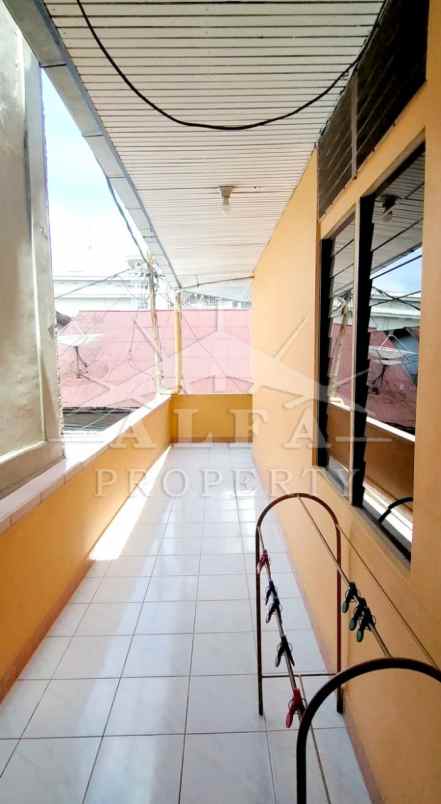 dijual rumah jalan hijas gg suez indah kota pontianak