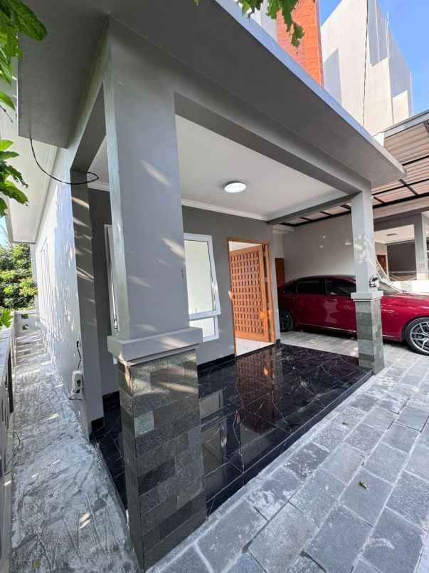 dijual rumah jalan limo raya