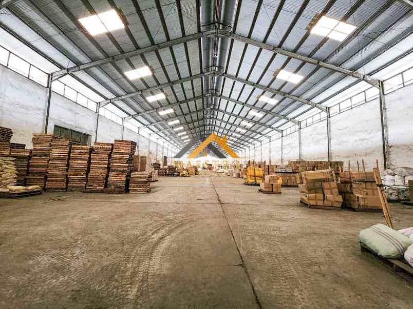 dijual rumah jalan mongonsidi daerah medan polonia