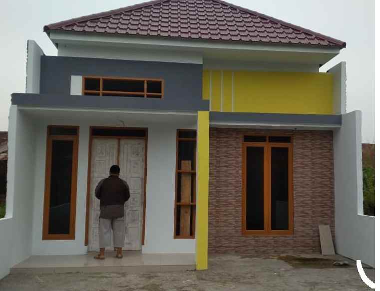 dijual rumah jalan pembinaan hulu laut