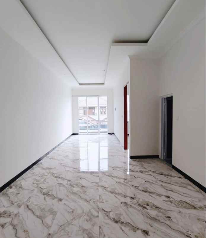 dijual rumah jalan raya komplek dki joglo