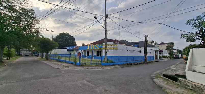 dijual rumah jalan sei beras jalan sei