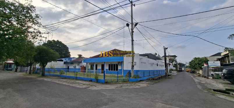 dijual rumah jalan sei beras jalan sei