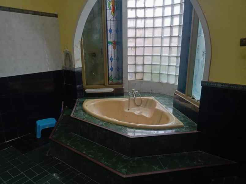 dijual rumah jalan solo km 10 juwangen