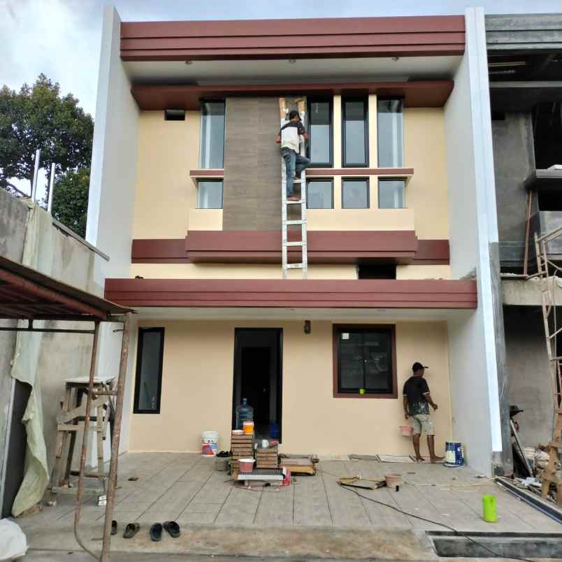 dijual rumah jatiwaringin bekasi