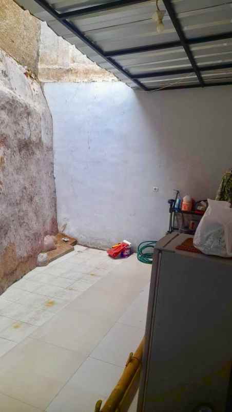 dijual rumah jl bojong koneng pahlawan