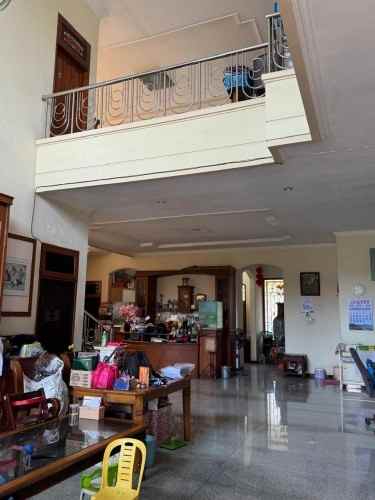 dijual rumah jl graha bukit darmo