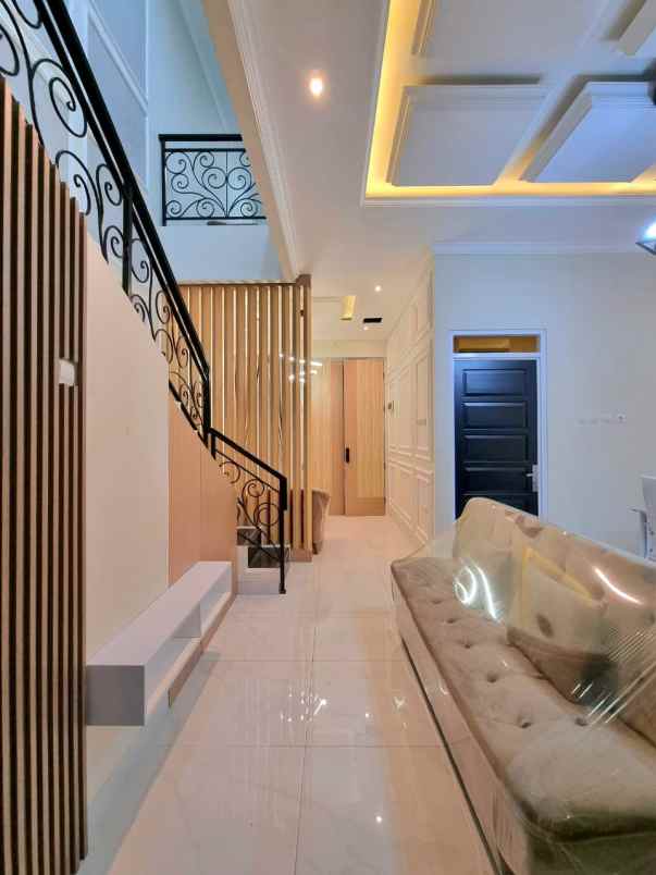 dijual rumah jl jagakarsa jakarta selatan