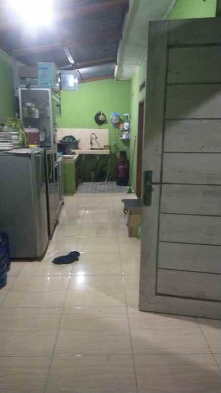 dijual rumah jl muhajirin