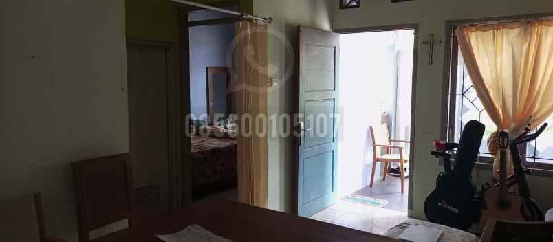 dijual rumah jl yos sudarso ungaran