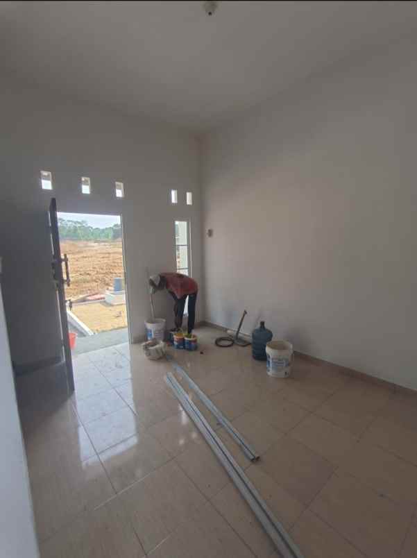 dijual rumah jln raya jegang serang