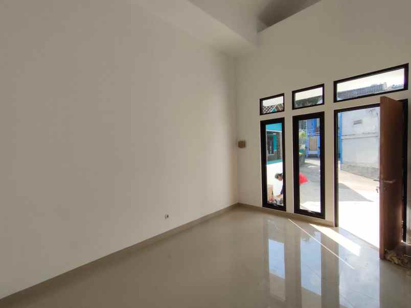 dijual rumah kalasan