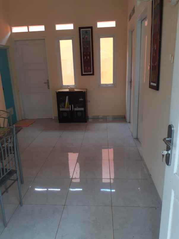 dijual rumah kalibaru cilodong depok