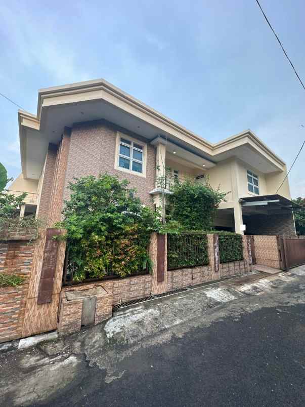 dijual rumah kalibata pejaten