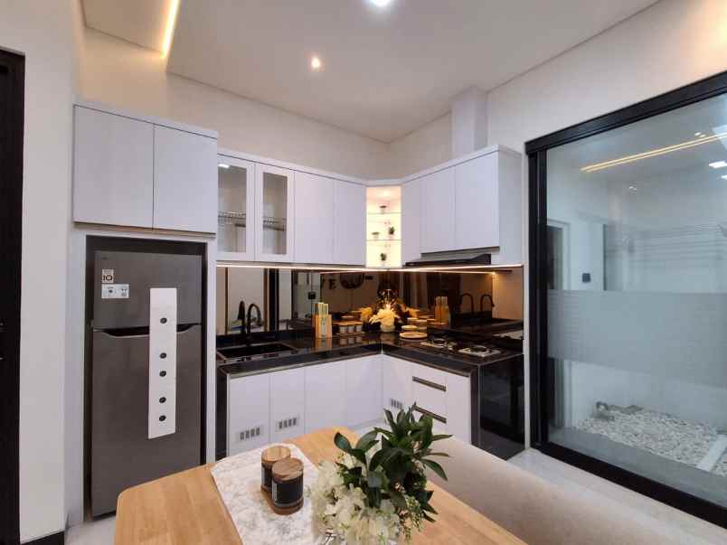 dijual rumah kaliurang km 12 5