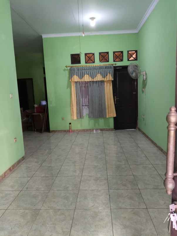 dijual rumah kalumulya raya