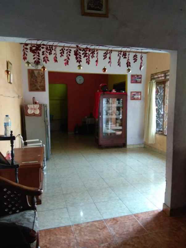 dijual rumah kampung beting semper