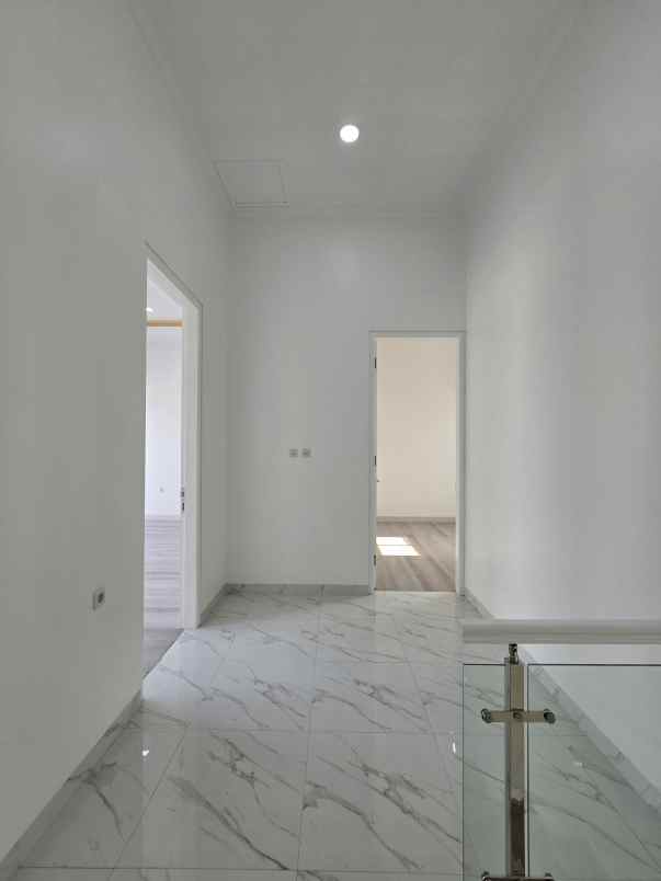 dijual rumah kayu putih jaktim