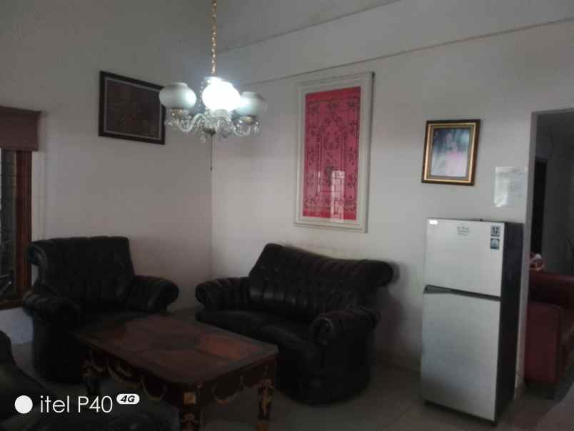 dijual rumah kebon baru tebet jakarta selatan