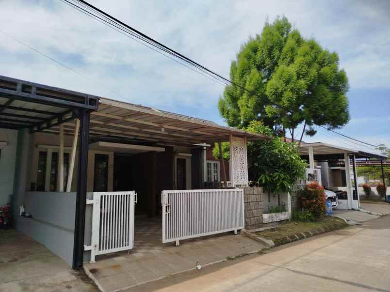 dijual rumah komplek grand sharon