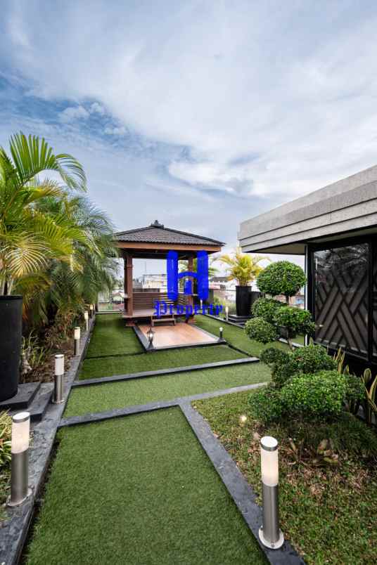 dijual rumah komplek natio residence