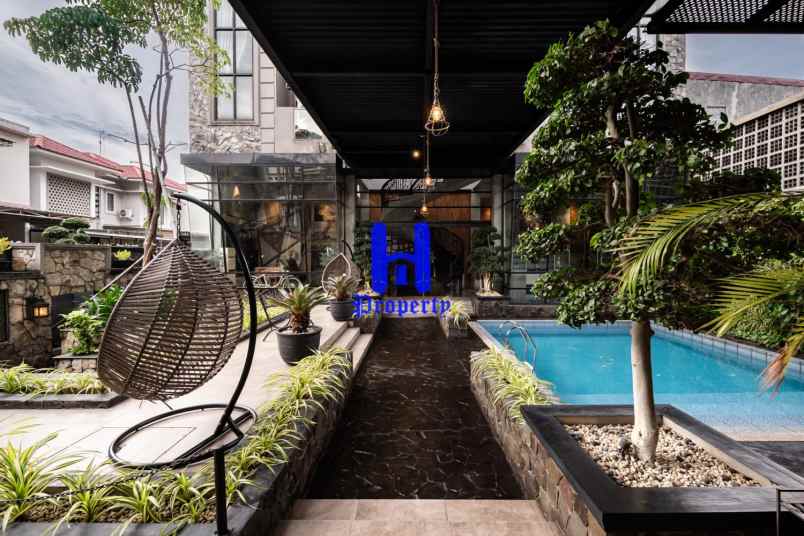 dijual rumah komplek natio residence