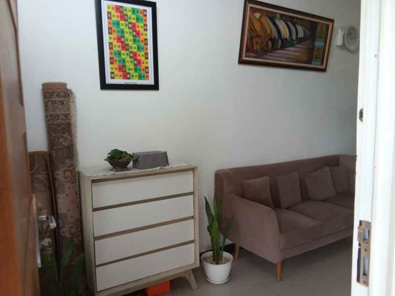 dijual rumah kompleks pesona mulya blok