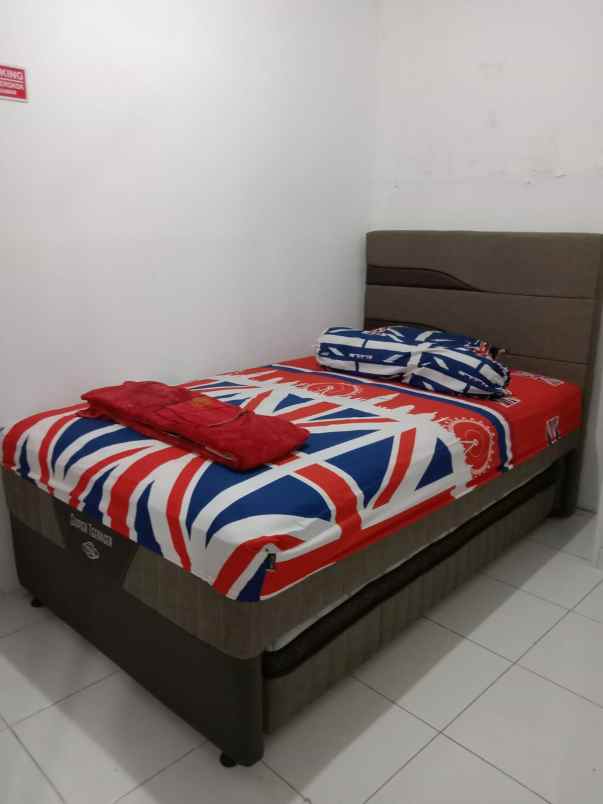 dijual rumah kost2an di cluster fluora talaga bestari