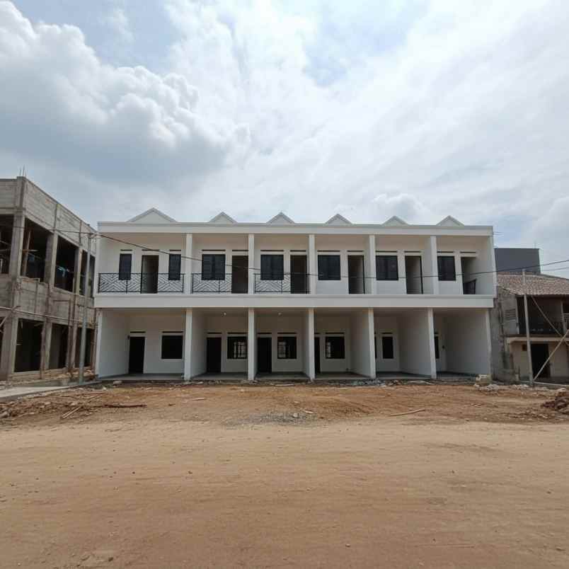 dijual rumah kp tengah kramat jati