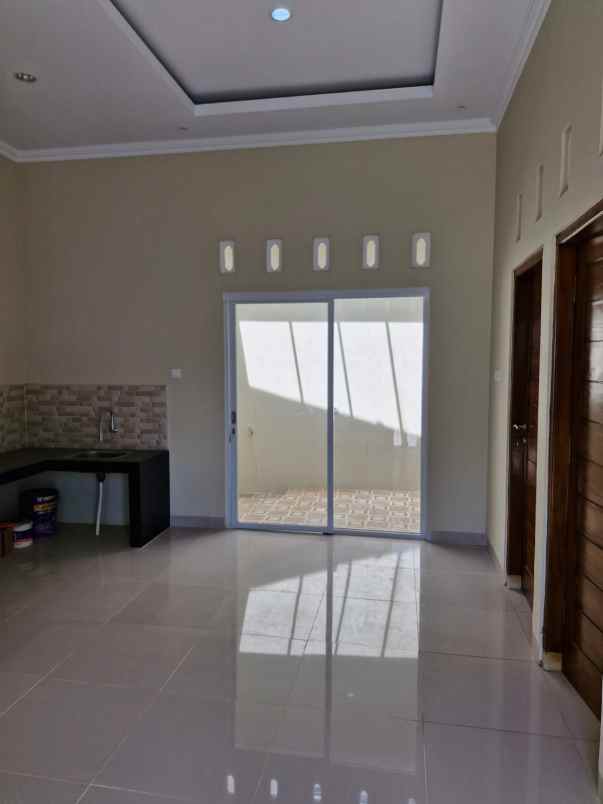 dijual rumah krapyak triharjo