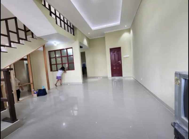 dijual rumah lampiri jatibening pondok