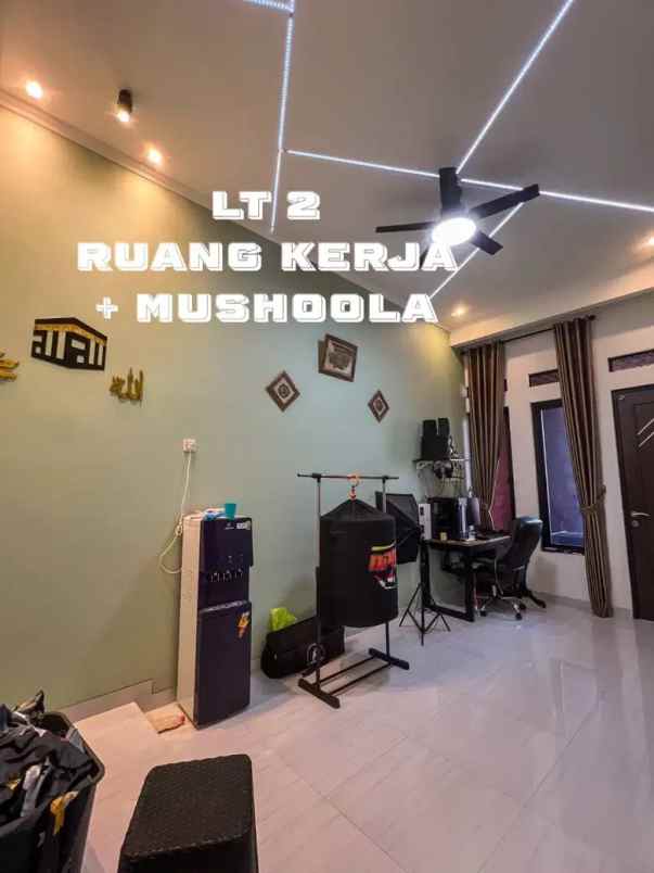 dijual rumah larangan utara