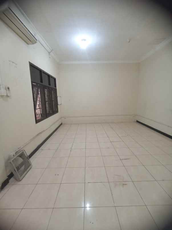 dijual rumah lebak