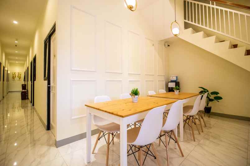 dijual rumah lebak bulus