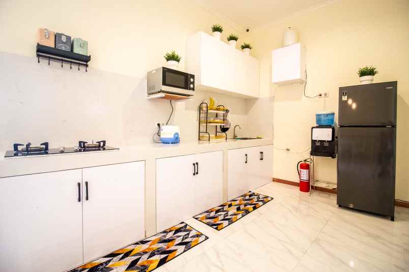 dijual rumah lebak bulus