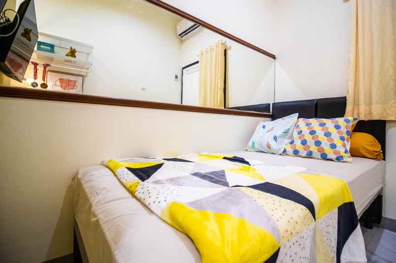 dijual rumah lebak bulus