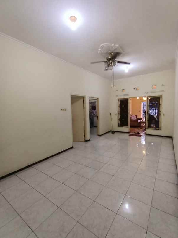 dijual rumah lebak rejo