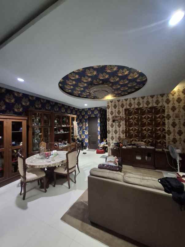 dijual rumah legenda wisata cibubur bogor