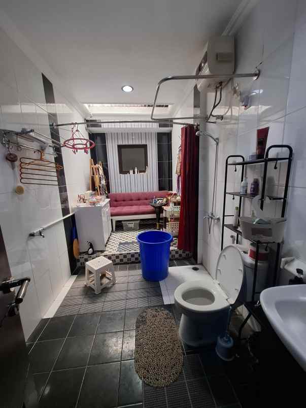 dijual rumah legenda wisata cibubur bogor