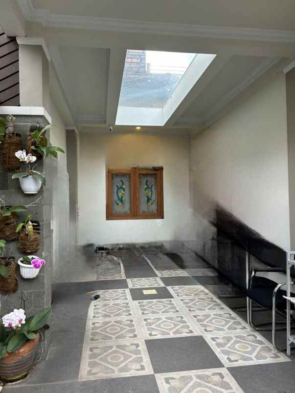 dijual rumah lokasi sengkaling malang