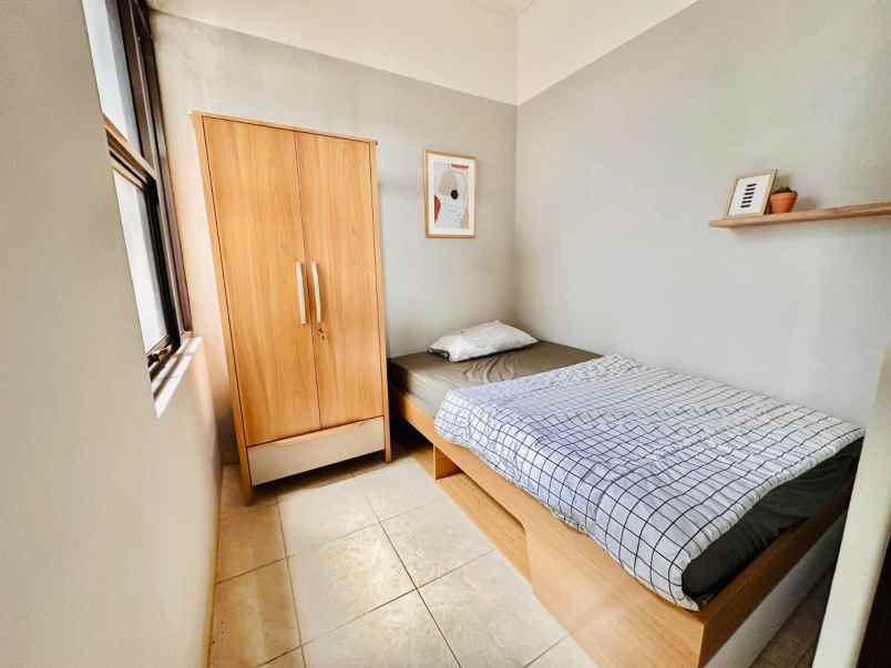 dijual rumah lokasi strategis di banjaran