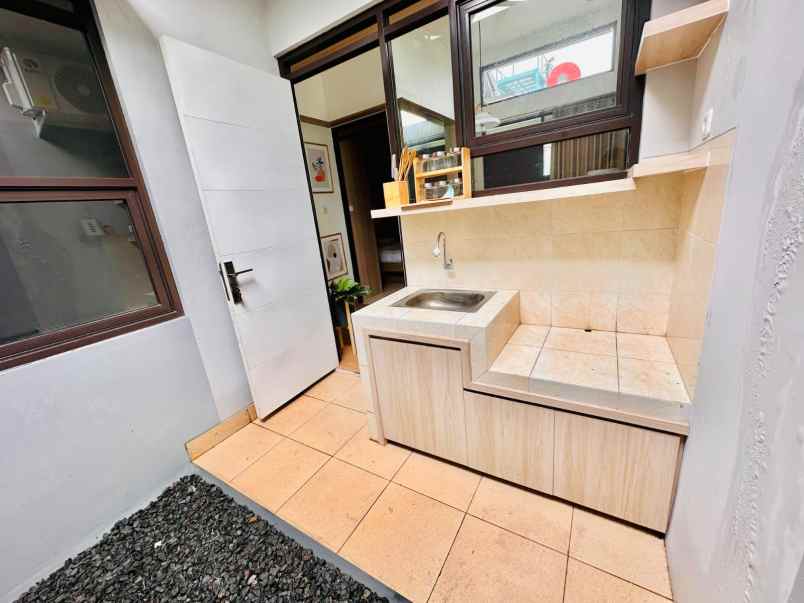 dijual rumah lokasi strategis di banjaran