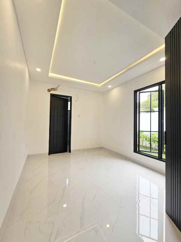 dijual rumah maleo sektor 9 bintaro