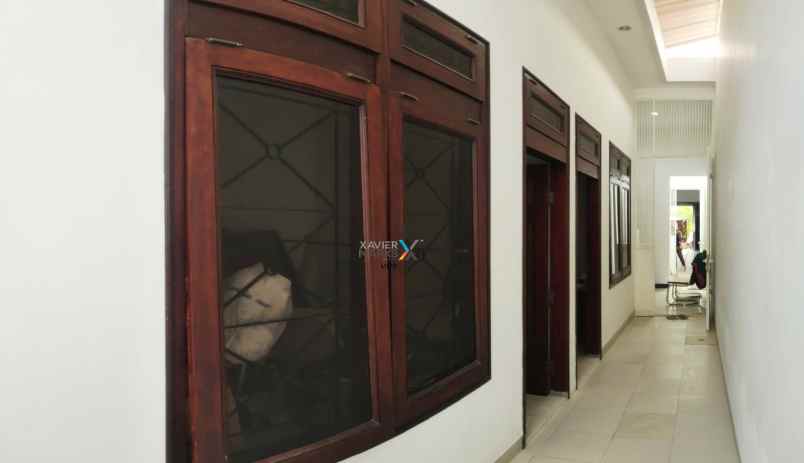 dijual rumah manyar kertoarjo