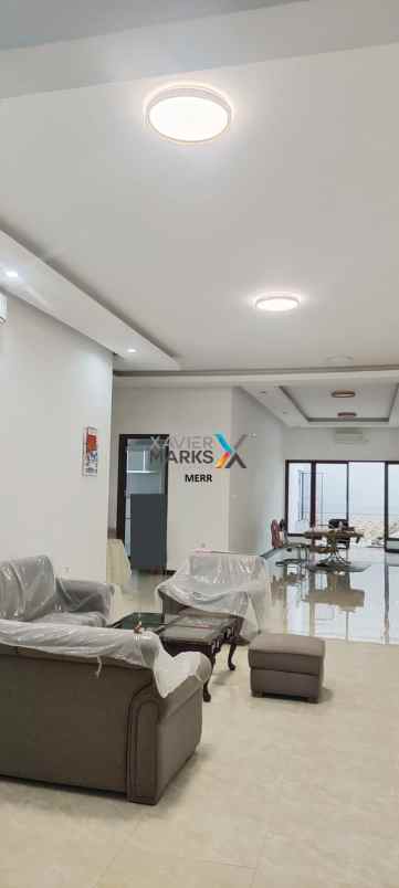 dijual rumah manyar kertoarjo