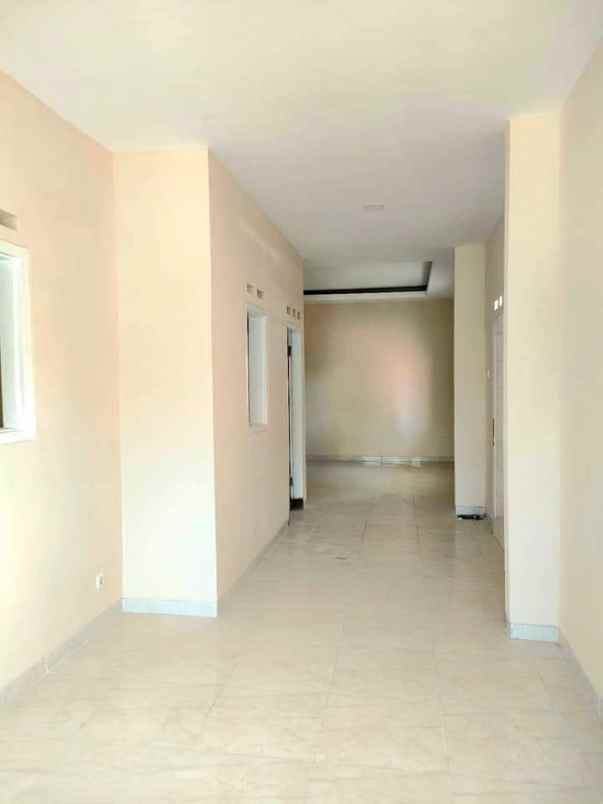 dijual rumah mayjen sungkono buring vi