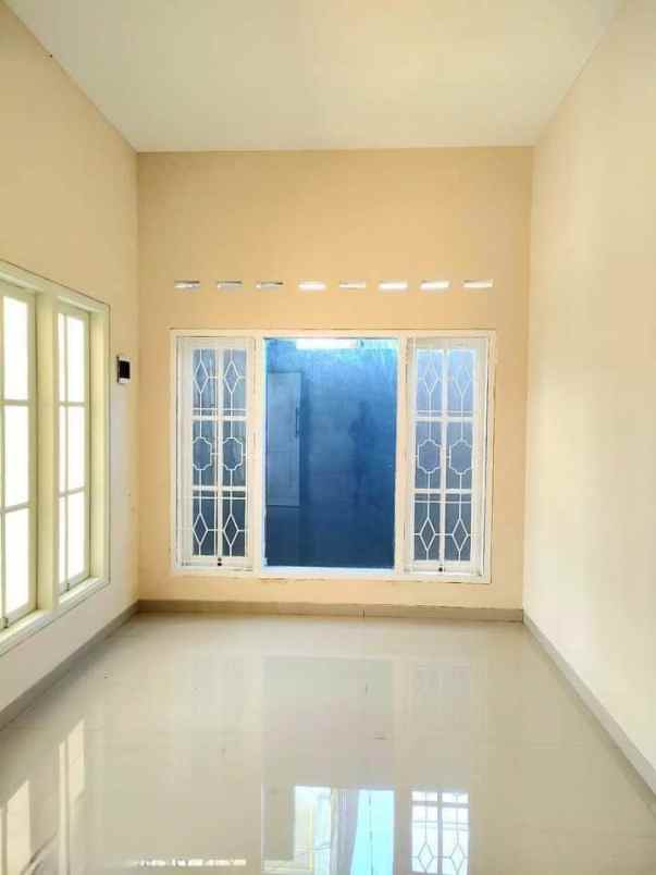 dijual rumah mayjen sungkono buring vi