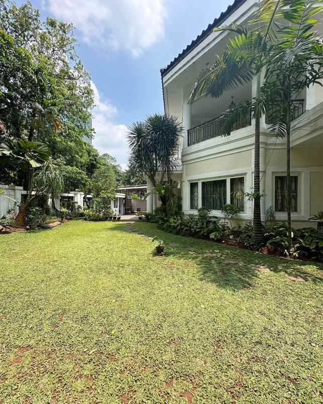 dijual rumah melawai