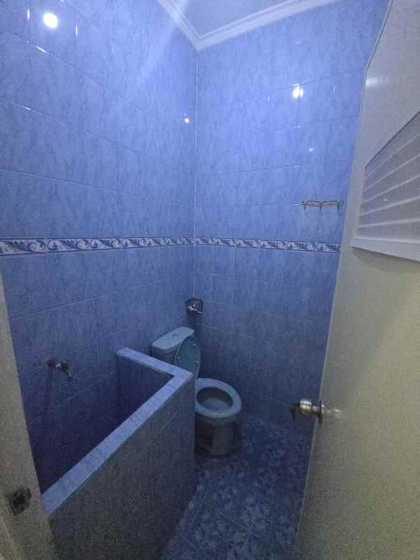dijual rumah menganti