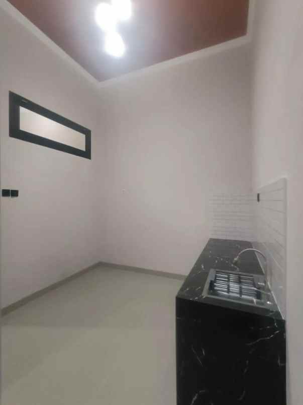 dijual rumah minimalis di bekasi timur regensi